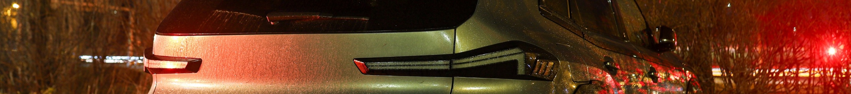 BMW XM G09 Label Red Renegade Design