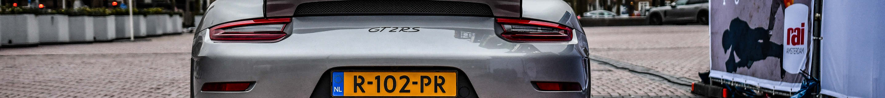 Porsche 991 GT2 RS Weissach Package