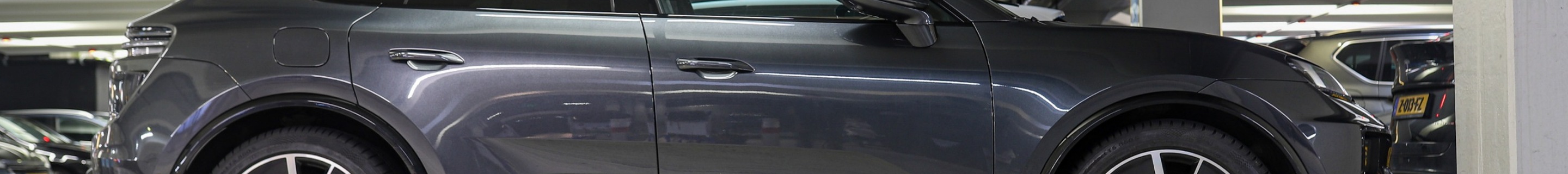 Porsche Macan EV Turbo