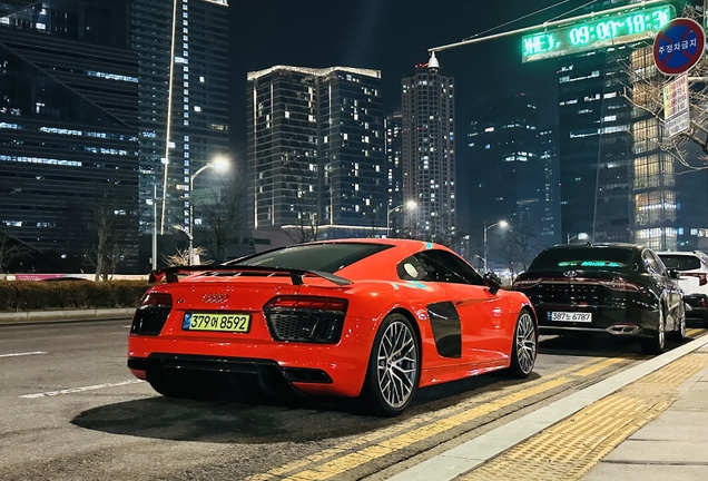Audi R8 V10 Plus 2015