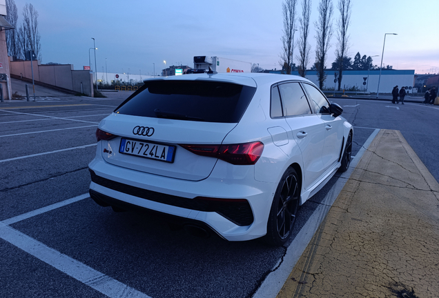 Audi RS3 Sportback 8Y