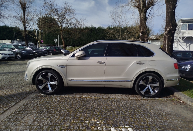 Bentley Bentayga Hybrid