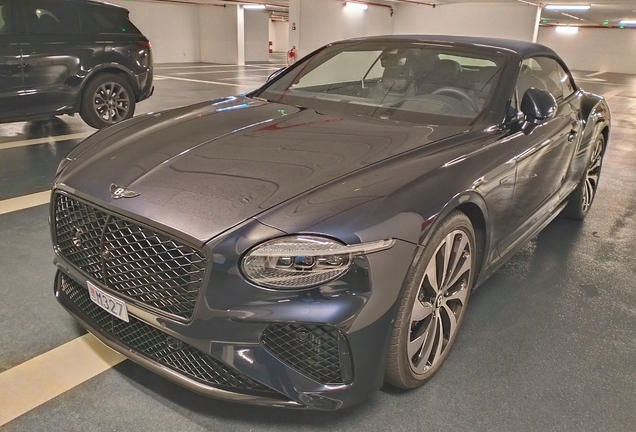 Bentley Continental GTC Black Edition 2025