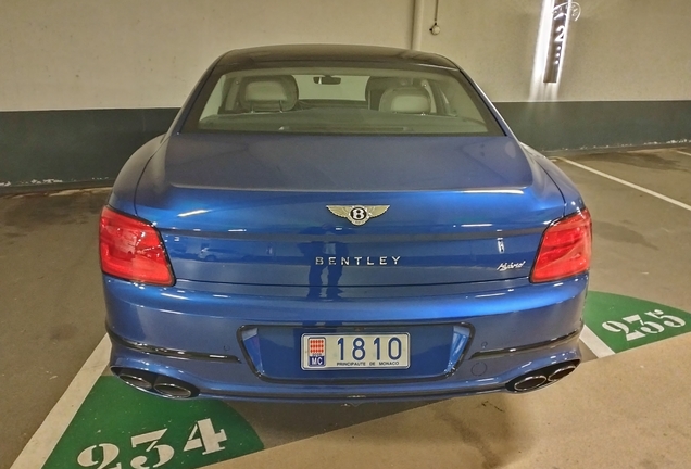 Bentley Flying Spur Hybrid Azure
