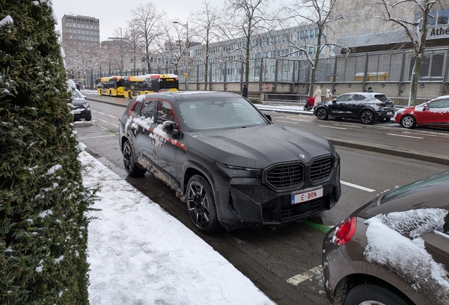 BMW XM G09 Label Red