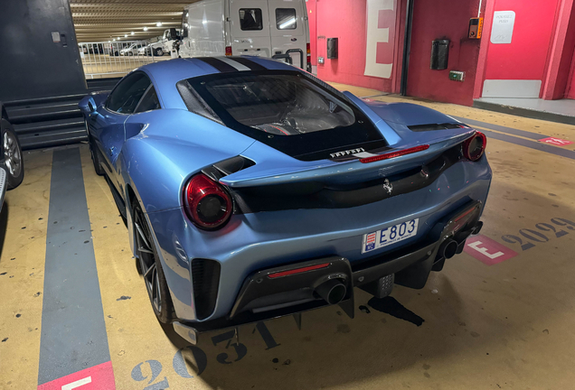 Ferrari 488 Pista