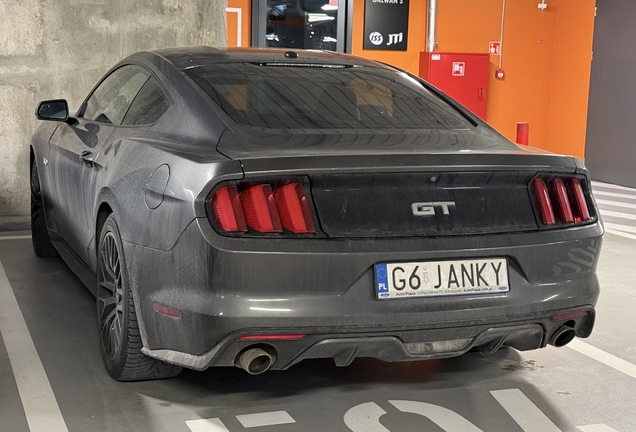 Ford Mustang GT 2015