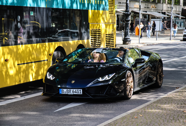 Lamborghini Huracán LP640-4 EVO Spyder