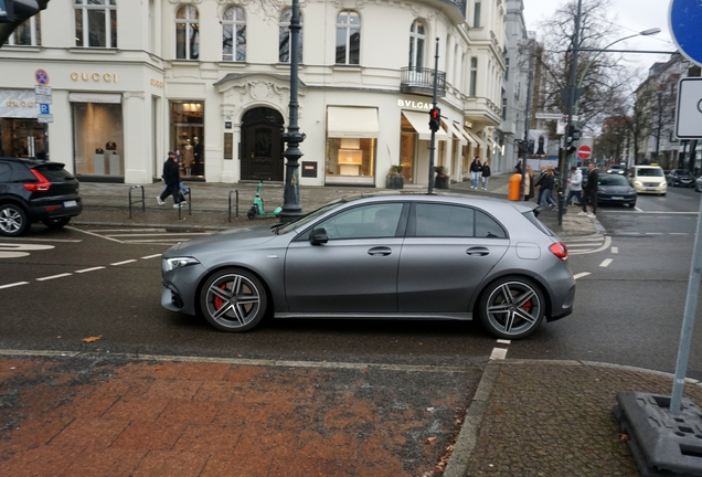 Mercedes-AMG A 45 S W177