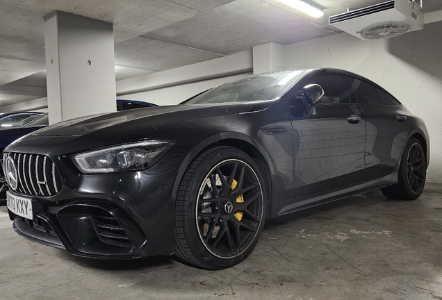 Mercedes-AMG GT 63 S X290