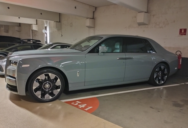 Rolls-Royce Phantom VIII Series II