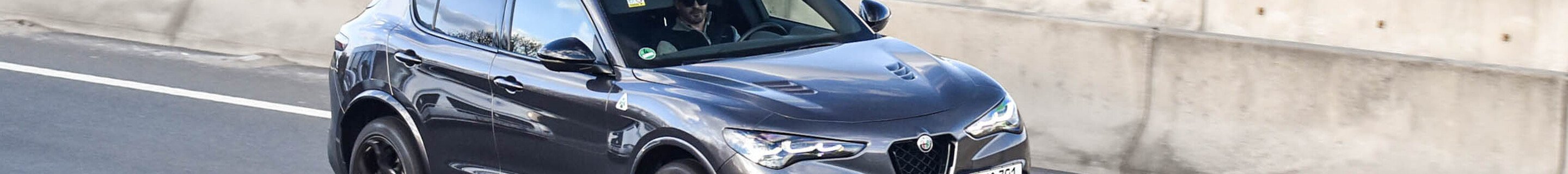 Alfa Romeo Stelvio Quadrifoglio 2023