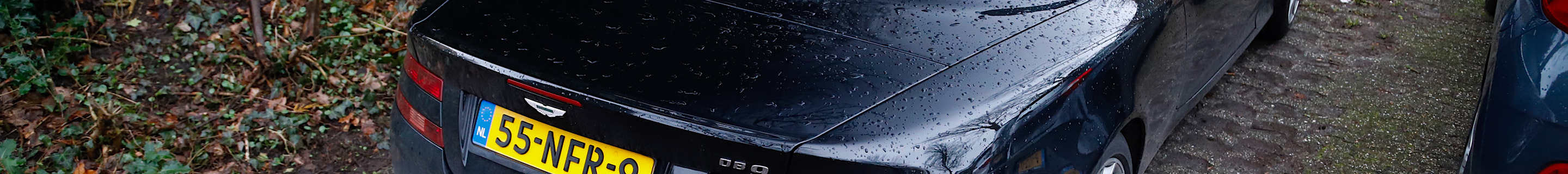 Aston Martin DB9 Volante