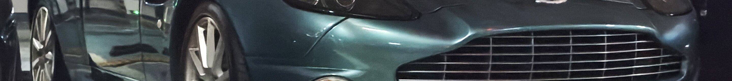 Aston Martin Vanquish S