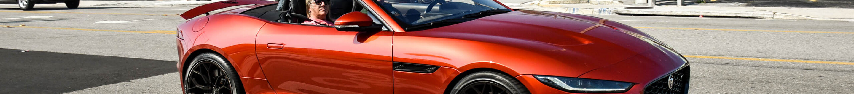 Jaguar F-TYPE P450 AWD Convertible 2020