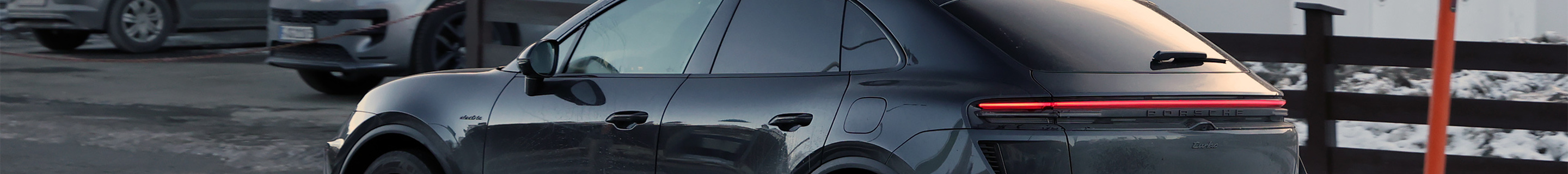 Porsche Macan EV Turbo