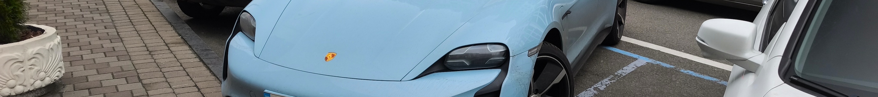 Porsche Taycan Turbo S MkI