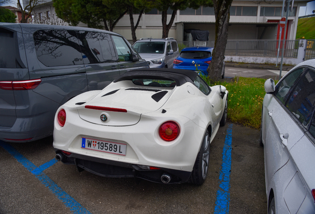 Alfa Romeo 4C Spider