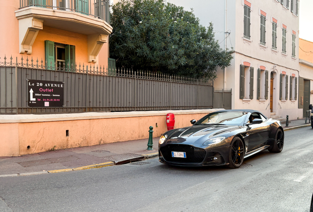 Aston Martin DBS Superleggera Volante