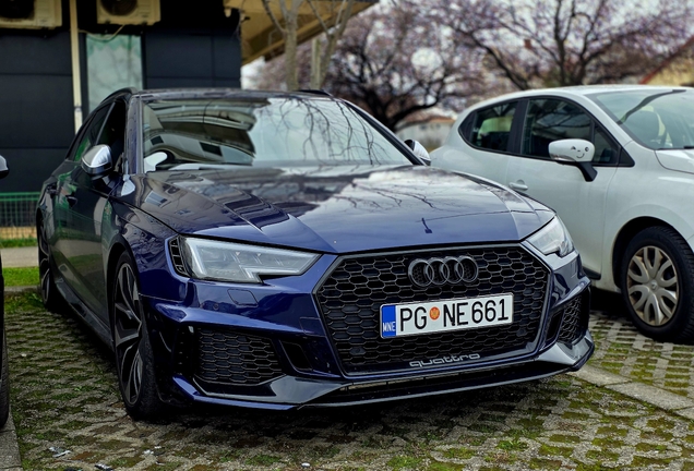 Audi RS4 Avant B9