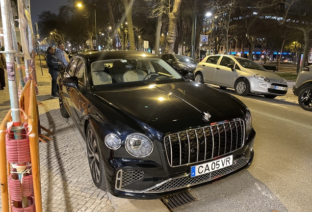 Bentley Flying Spur Azure 2025