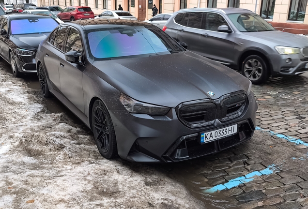 BMW M5 G90