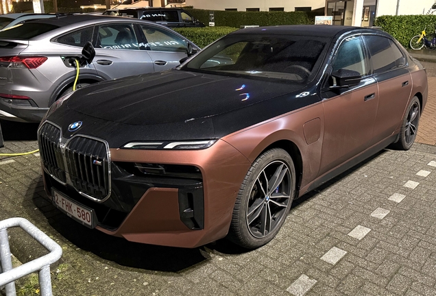 BMW M760e xDrive
