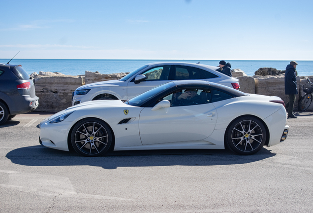 Ferrari California