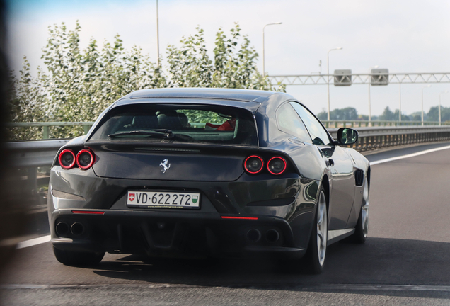 Ferrari GTC4Lusso