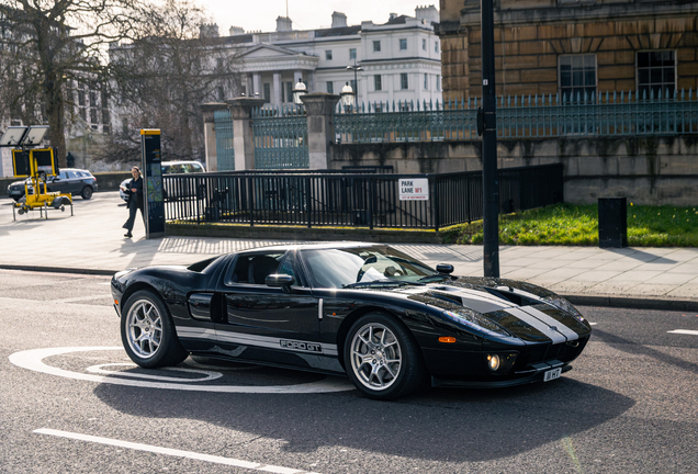 Ford GT