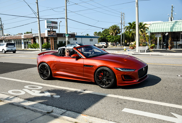 Jaguar F-TYPE P450 AWD Convertible 2020