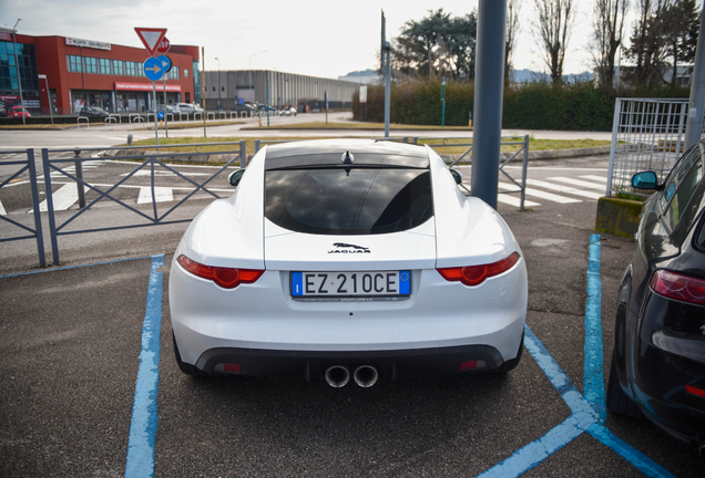 Jaguar F-TYPE S Coupé
