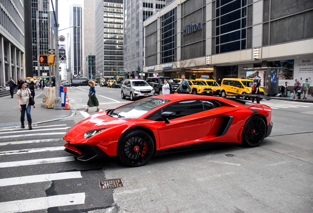 Lamborghini Aventador LP750-4 SuperVeloce