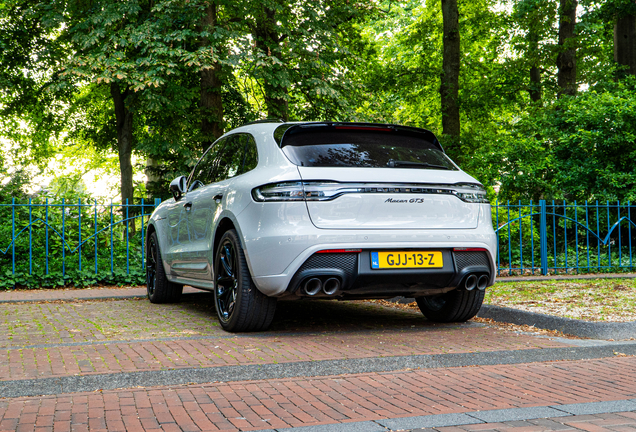 Porsche 95B Macan GTS MkIII
