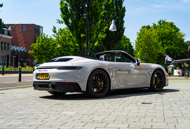 Porsche 992 Carrera 4 GTS Cabriolet MkI
