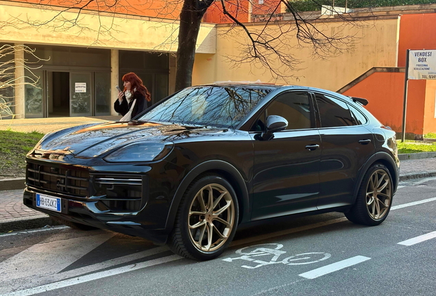 Porsche Cayenne Coupé Turbo E-Hybrid
