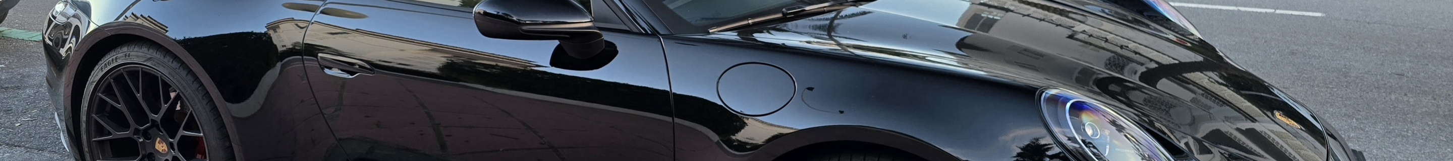 Porsche 992 Carrera 4S Cabriolet MkI