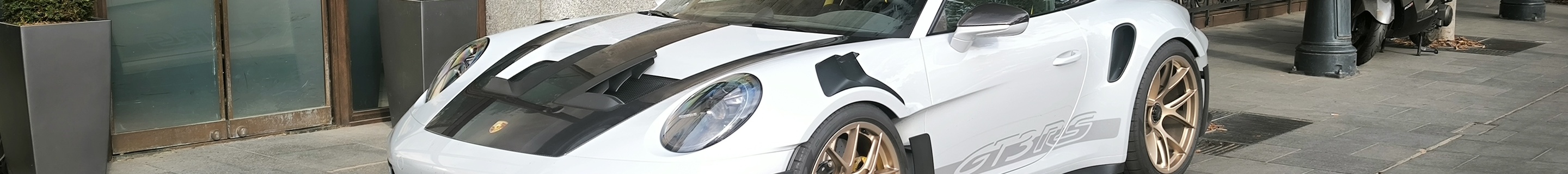 Porsche 992 GT3 RS MkI Weissach Package