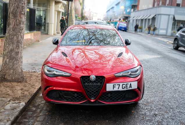 Alfa Romeo Giulia Quadrifoglio 2023