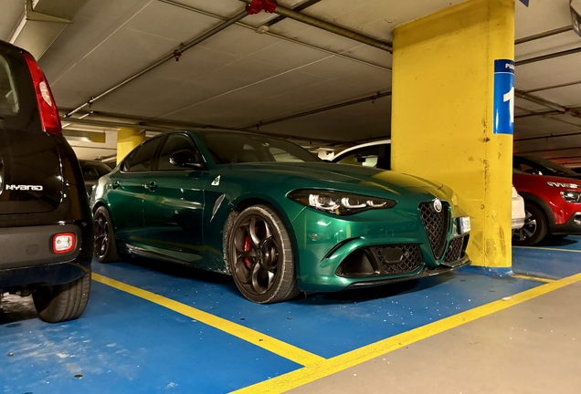 Alfa Romeo Giulia Quadrifoglio 2023