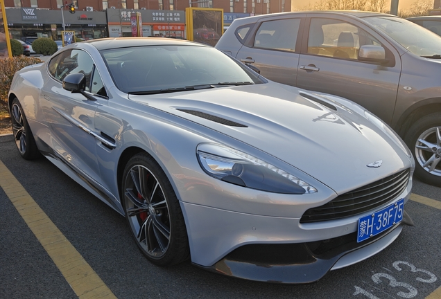 Aston Martin Vanquish 2013