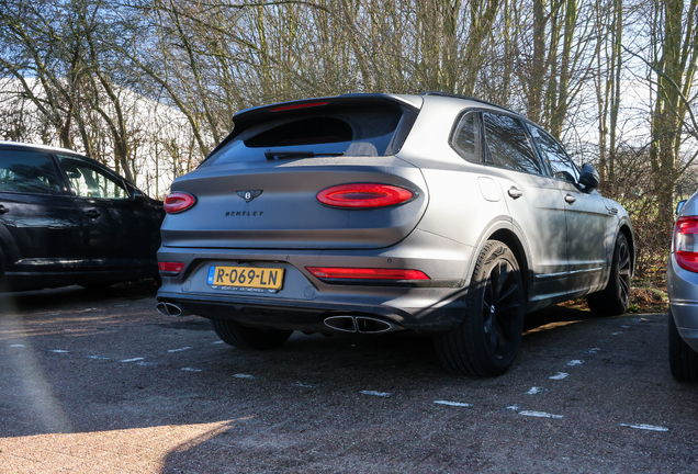 Bentley Bentayga Hybrid 2021