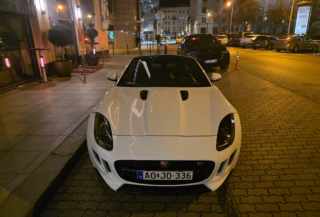 Jaguar F-TYPE S Coupé