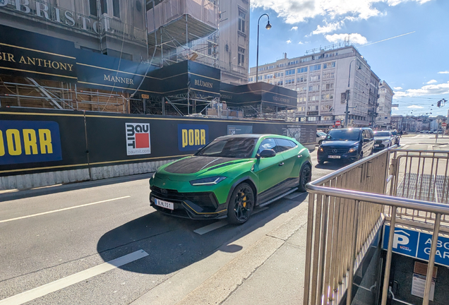 Lamborghini Urus Performante