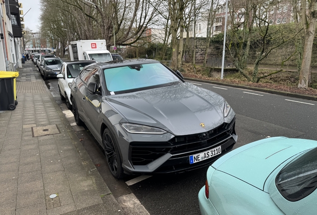 Lamborghini Urus SE