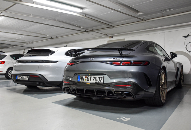 Mercedes-AMG GT 63 Pro C192