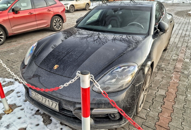 Porsche 971 Panamera Turbo MkI