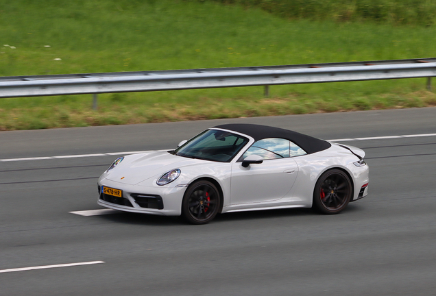 Porsche 992 Carrera 4S Cabriolet MkI