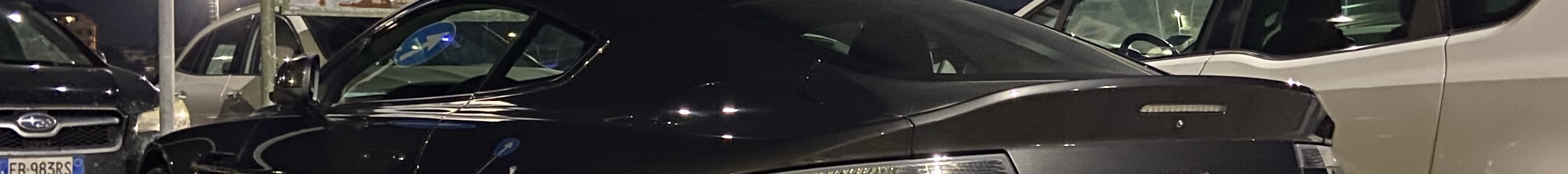 Aston Martin V8 Vantage S