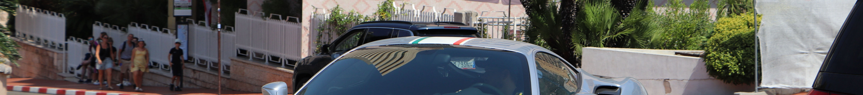 Ferrari 488 Pista Piloti